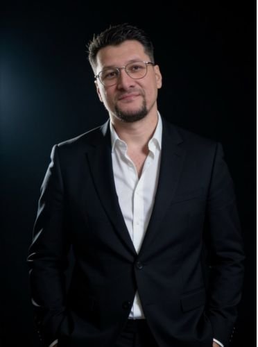 Abel Navarro — Senior Architect de BRAND